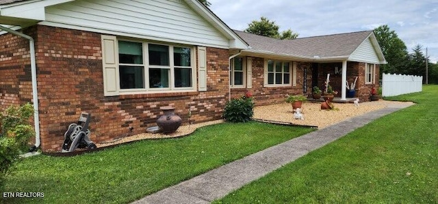 1922 Chaney Ridge Rd, London, KY 40741 - single story home featuring brick siding