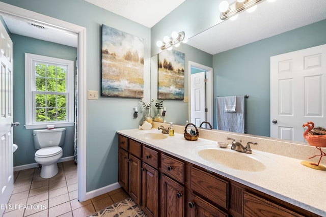 10513 River Ridge Rd, Knoxville, TN 37922 - full bath with double vanity and tile patterned flooring