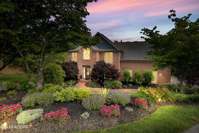 10513 River Ridge Rd, Knoxville, TN 37922 - traditional home with brick siding