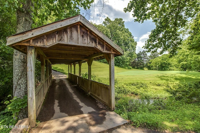 430 Willow Springs Dr, Athens, TN 37303 - view of grassy yard with view of wooded area