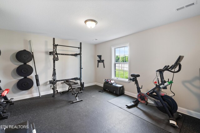 8104 Equinox Ln, Powell, TN 37849 - exercise area with baseboards