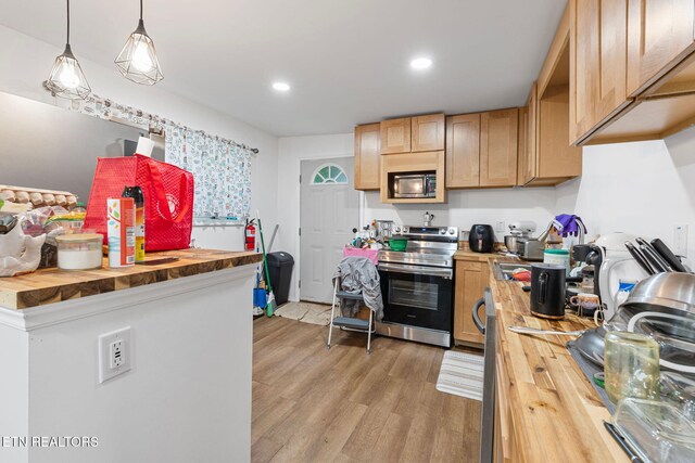 175 Andys Ridge Rd, Rocky Top, TN 37769
