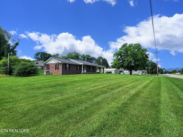 232 Kimberly Rd, Lafollette, TN 37766 - view of grassy yard