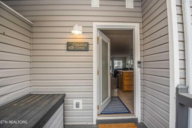 245 Doe Ln Unit 5, Lafollette, TN 37766 - view of doorway to property