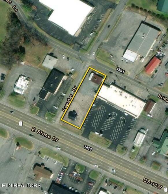 1400 E Stone Dr, Kingsport, TN 37660