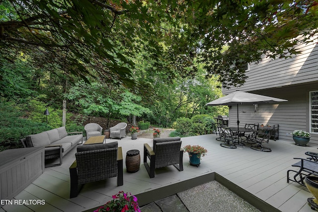 8940 Kelsey Ln, Knoxville, TN 37922 - wooden terrace featuring outdoor dining space and an outdoor hangout area