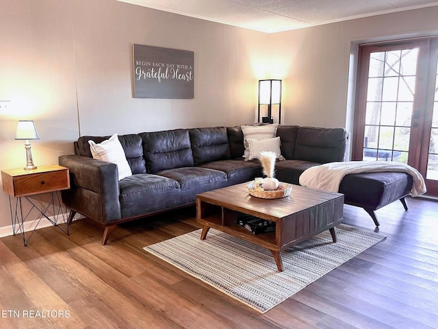 3815 E E Pkwy Apt 13, Gatlinburg, TN 37738 - living area with crown molding and wood finished floors