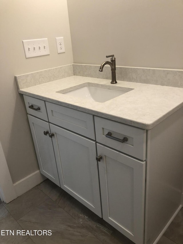 85 Royal Troon Cir, Oak Ridge, TN 37830 - bathroom with vanity and baseboards