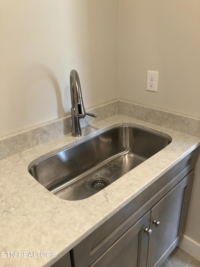 85 Royal Troon Cir, Oak Ridge, TN 37830 - detailed view of a sink
