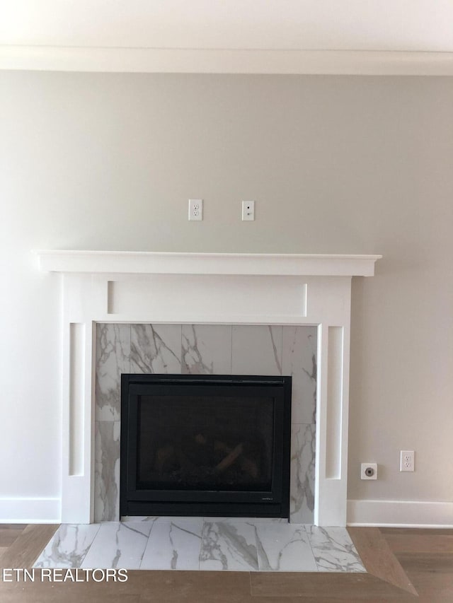85 Royal Troon Cir, Oak Ridge, TN 37830 - detailed view of a fireplace and wood finished floors