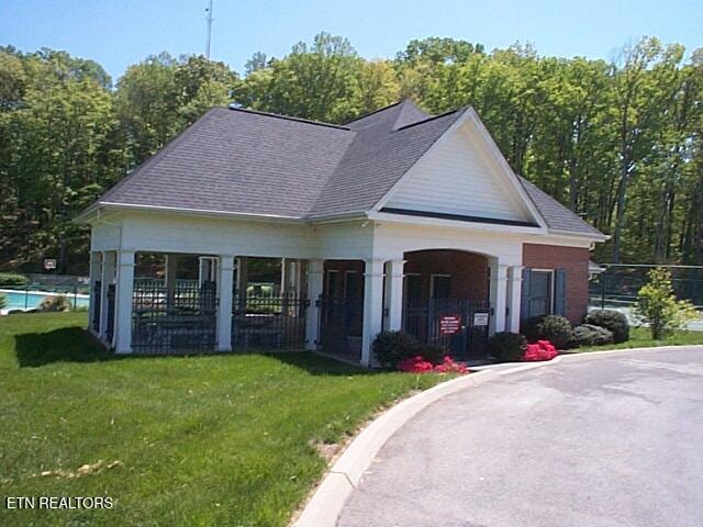 85 Royal Troon Cir, Oak Ridge, TN 37830 - view of community with a lawn and a swimming pool