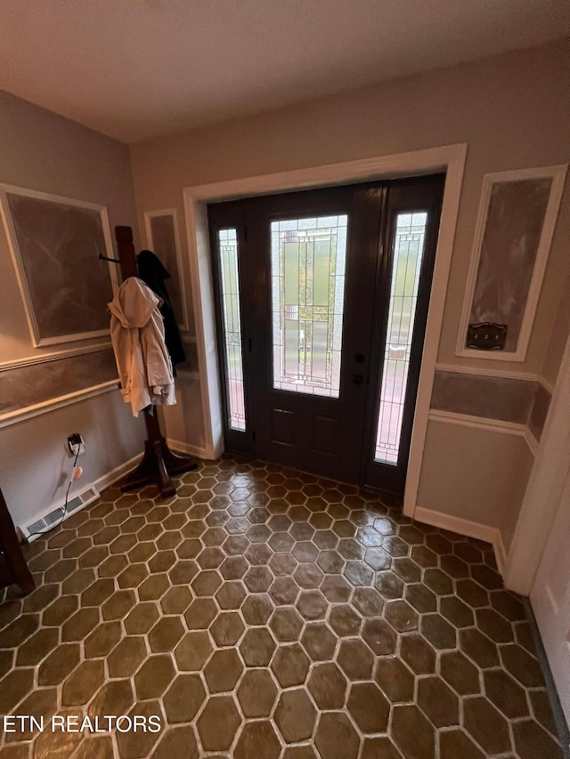 242 Adams Ln, Jellico, TN 37762 - entrance foyer featuring baseboards