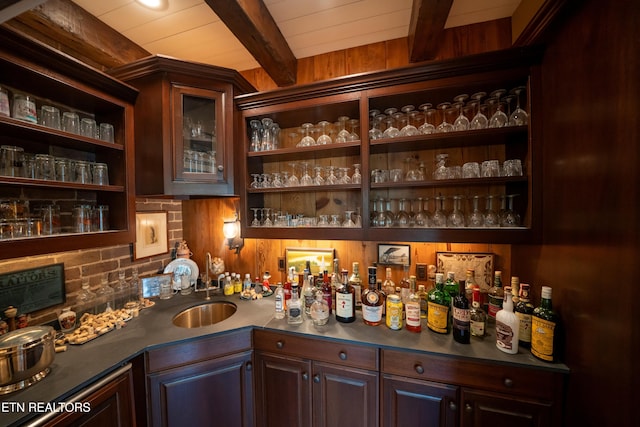 2590 Day Rd, Strawberry Plains, TN 37871 - indoor wet bar with beamed ceiling and tasteful backsplash