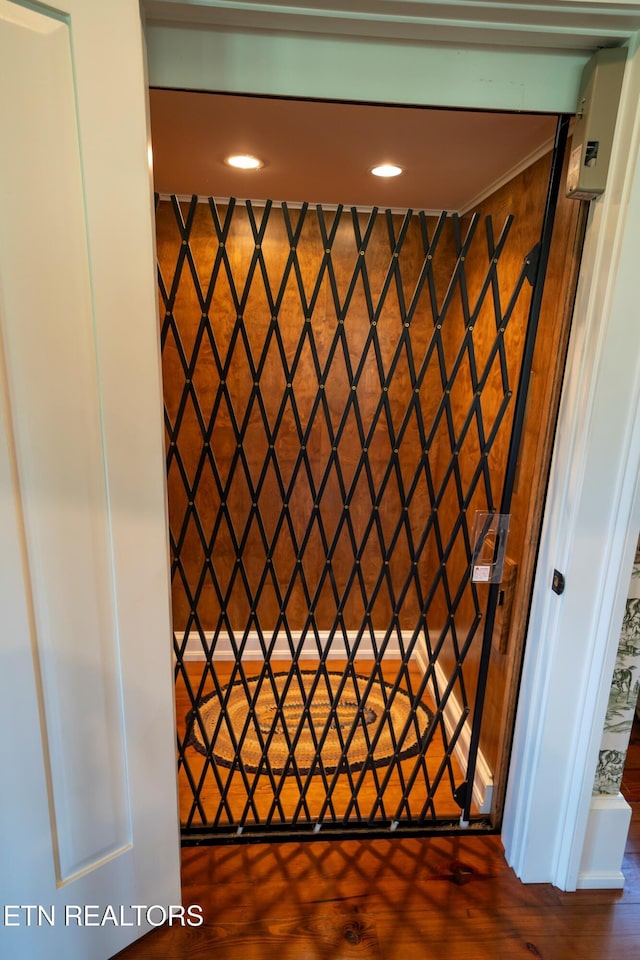 2590 Day Rd, Strawberry Plains, TN 37871 - elevator featuring a gate and recessed lighting