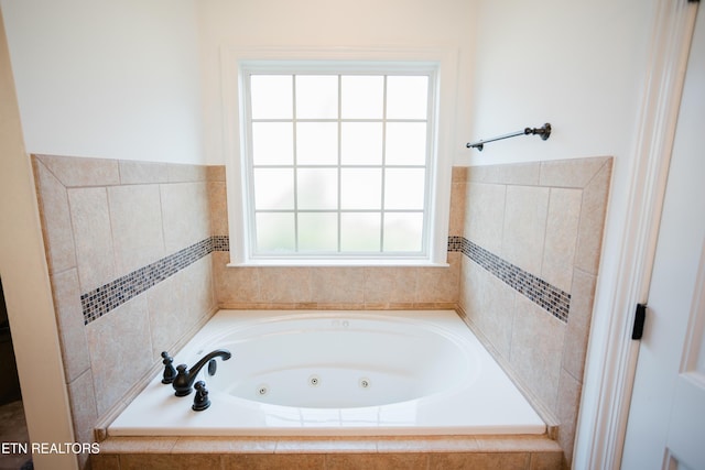 7481 Nightfall Cir, Ooltewah, TN 37363 - bathroom featuring a whirlpool tub