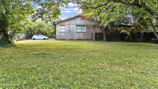 100 Nasson Ln, Oak Ridge, TN 37830 - view of yard
