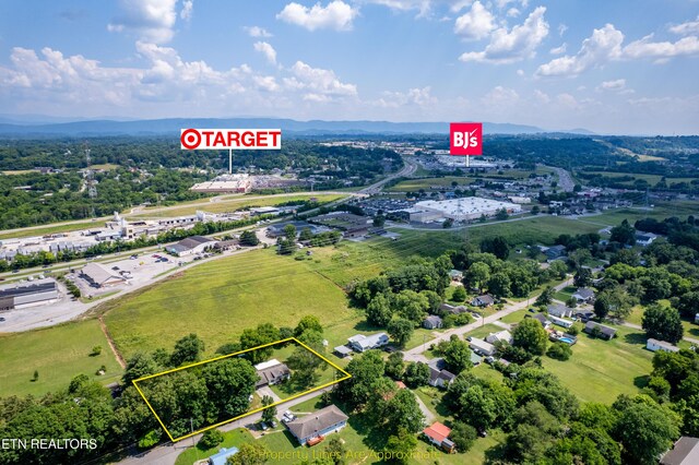 322 Oakdale St, Maryville, TN 37801 - photo 14
