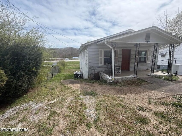 411 Hen Valley Rd, Oliver Springs, TN 37840 - photo 1