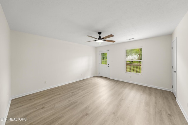 425 Atlantic Ave, Knoxville, TN 37917 - photo 12