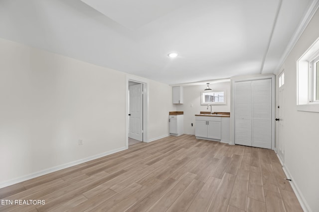 2504 Larkwood Ln, Knoxville, TN 37921 - unfurnished living room featuring light wood finished floors and recessed lighting