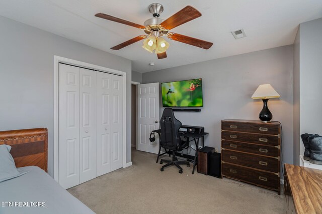 8431 Vessel Ln, Powell, TN 37849 - home office featuring light colored carpet and ceiling fan