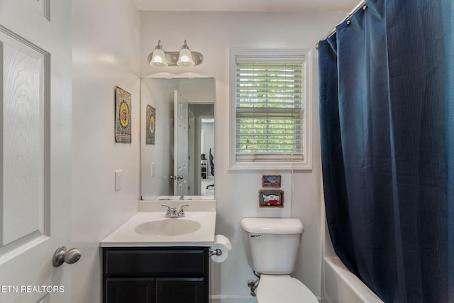 8431 Vessel Ln, Powell, TN 37849 - bathroom featuring vanity and shower / bath combination with curtain