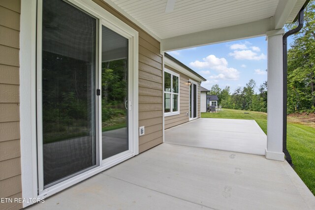 302 Trillium Trl, Lenoir City, TN 37771 - photo 15