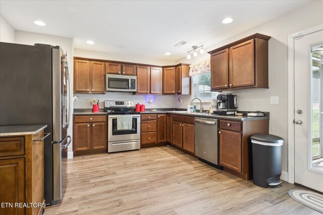 2250 Murphys Chapel Dr, Sevierville, TN 37876 - photo 9