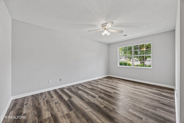 3323 Laurel View Rd, Knoxville, TN 37917 - photo 10
