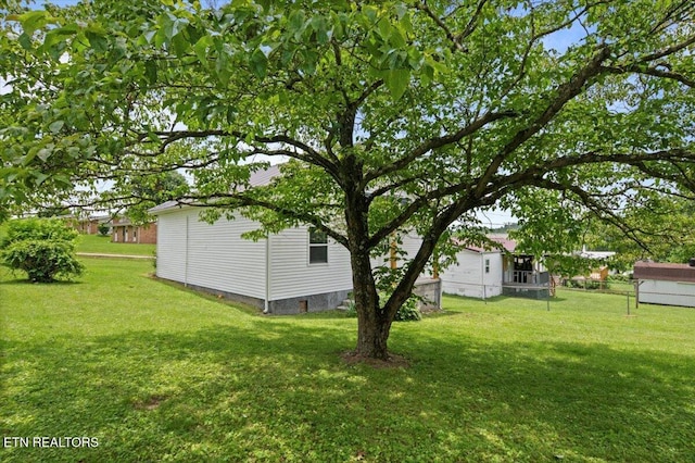 715 E Kentucky Ave, Lafollette, TN 37766 - view of yard