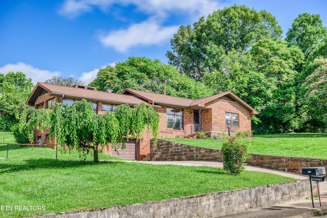 721 Woodview Dr, Knoxville, TN 37912 - photo 1