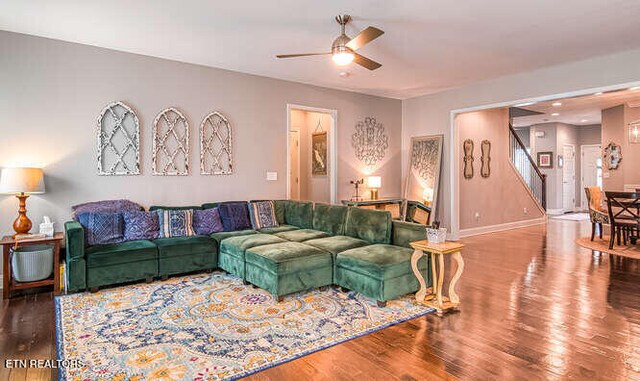 1010 Prince George Parish Dr, Knoxville, TN 37934 - photo 5