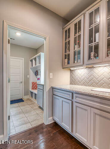 1010 Prince George Parish Dr, Knoxville, TN 37934 - photo 12