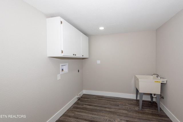 957 W Hunt Rd, Alcoa, TN 37701 - washroom with cabinet space, washer hookup, dark wood-style flooring, and recessed lighting