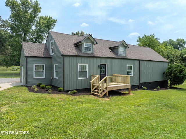 957 W Hunt Rd, Alcoa, TN 37701 - back of house with a deck, roof with shingles, and a lawn