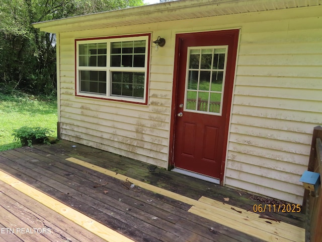 110 Dale Rd, Oakdale, TN 37829 - entrance to property with a deck