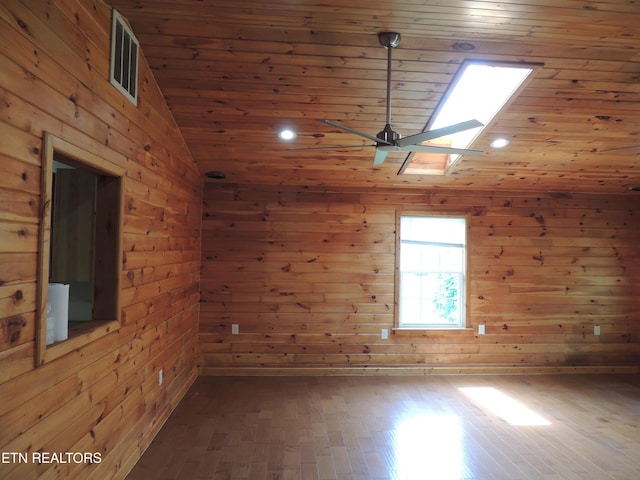 599 Island Ford Rd, Rocky Top, TN 37769 - photo 13