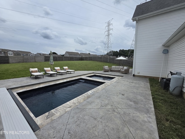6312 Knightsboro Rd, Knoxville, TN 37912 - view of swimming pool featuring a patio area, an outdoor living space, a fenced backyard, and a pool with connected hot tub