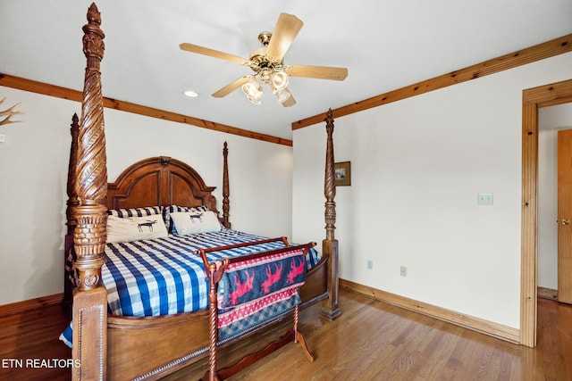 152 Eagle Crst, Tazewell, TN 37879 - bedroom featuring wood finished floors, recessed lighting, and ceiling fan