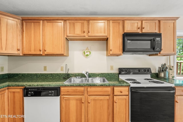 152 Eagle Crst, Tazewell, TN 37879 - kitchen featuring white appliances and dark countertops