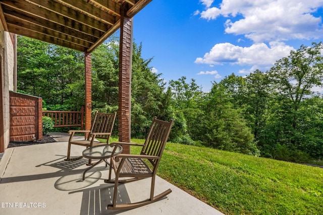 152 Eagle Crst, Tazewell, TN 37879 - view of patio / terrace