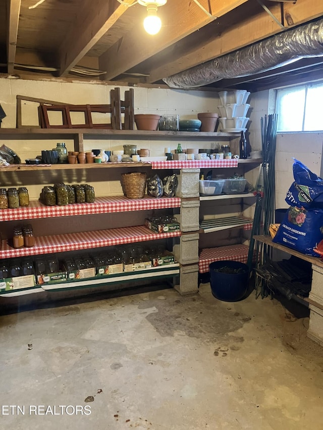 1865 Campground Rd, Clarkrange, TN 38553