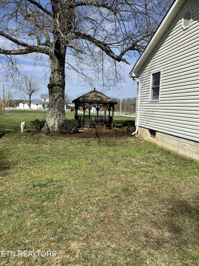 1865 Campground Rd, Clarkrange, TN 38553