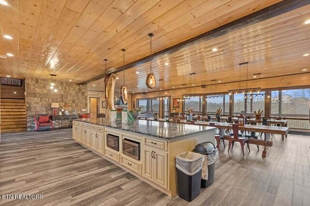 1485 Sleepy Valley Ln, Sevierville, TN 37876 - photo 3