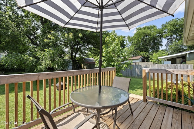 1132 Connecticut Ave, Knoxville, TN 37921 - deck with outdoor dining area and view of scattered trees