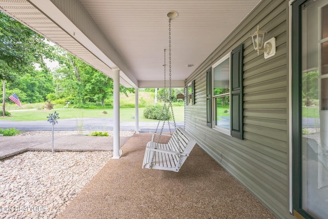 1820 Locust Grove Rd, New Tazewell, TN 37825 - view of porch