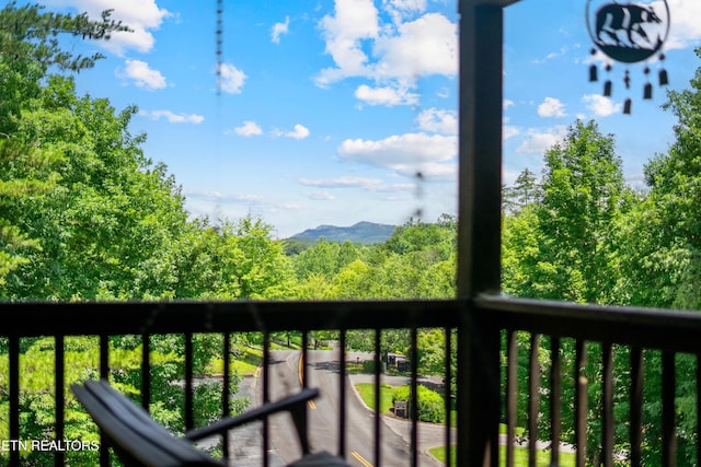 719 Kings Hills Blvd, Pigeon Forge, TN 37863 - balcony with a mountain view