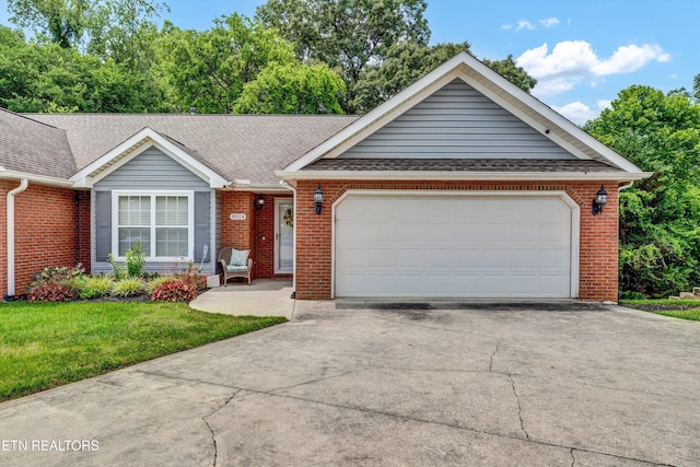 8824 Carriage House Way, Knoxville, TN 37923 - single story home with driveway, brick siding, a front yard, and roof with shingles