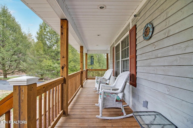 1096 Circle Dr, Jamestown, TN 38556 - view of wooden porch