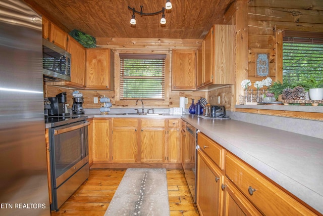1820 Beach Front Dr, Sevierville, TN 37876 - photo 13